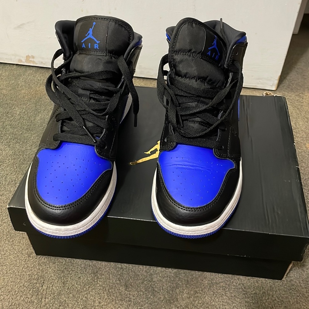 Air Jordan’s 1- mid